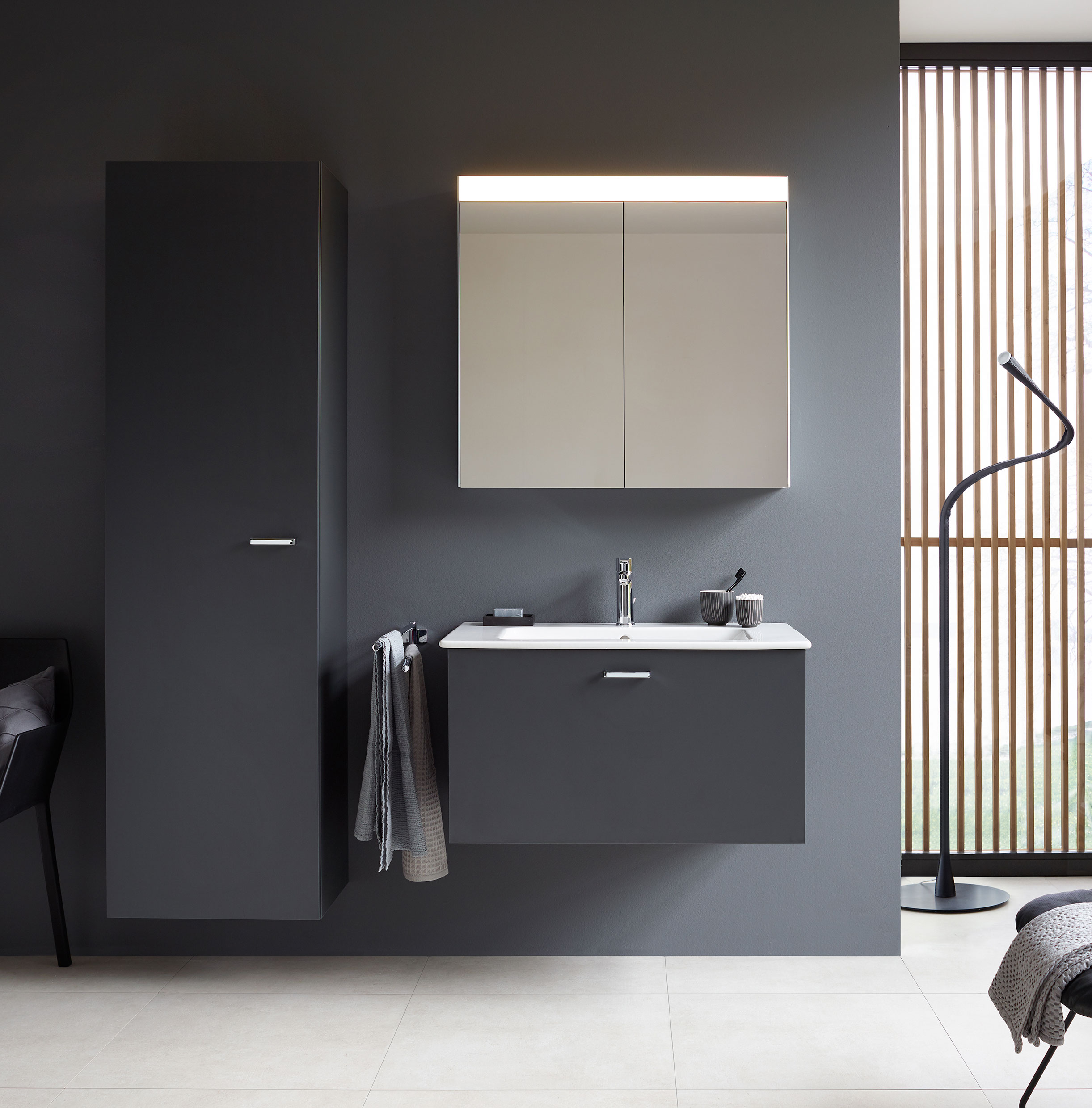 05_xbase_graphite_matt_decor.jpg